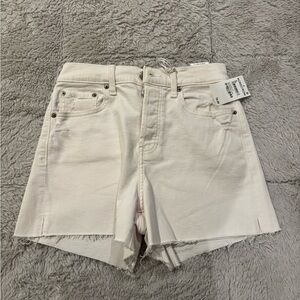 NWT: DAZE denim high rise vintage Marshmellow Sz 25 Shorts